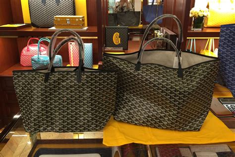 goyard tote gm vs pm